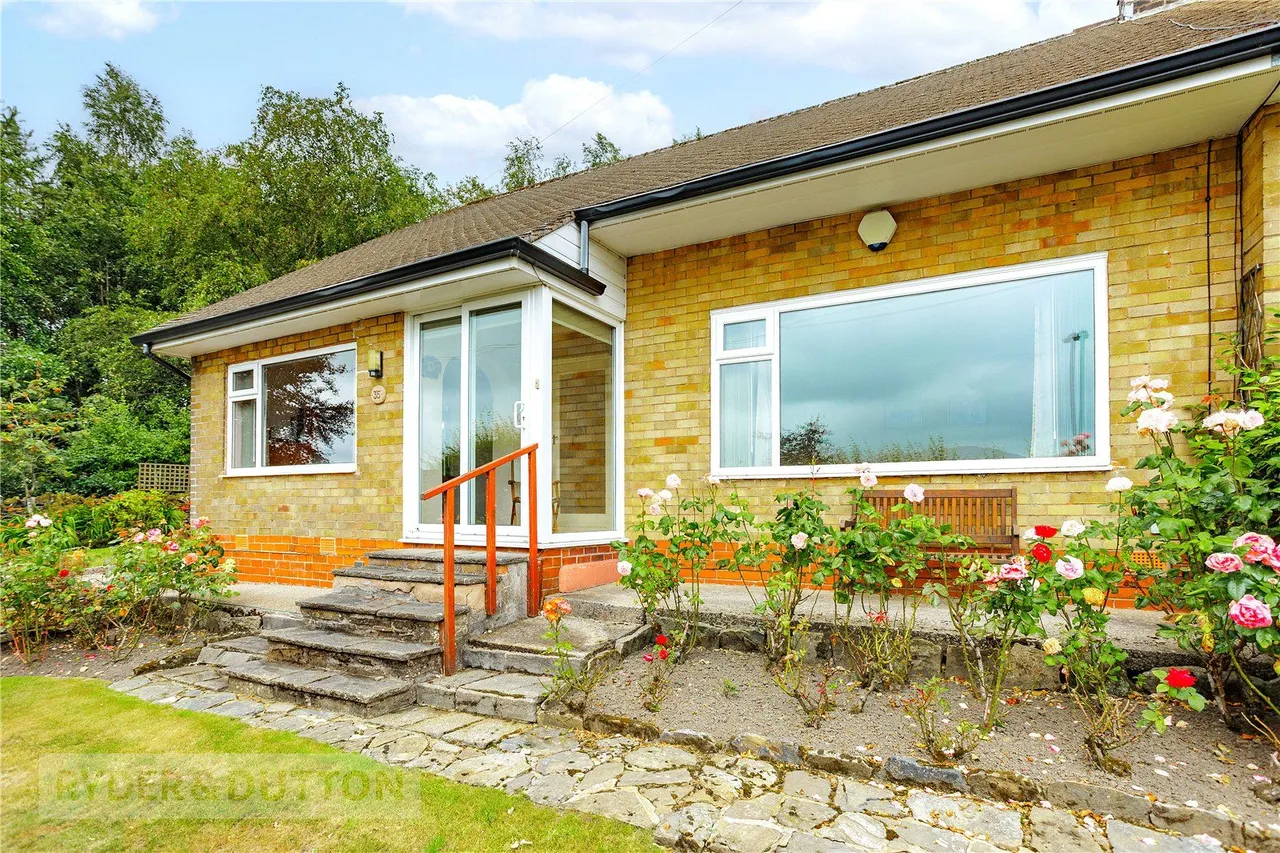 Beechfield, Grasscroft, OL4, photo 25