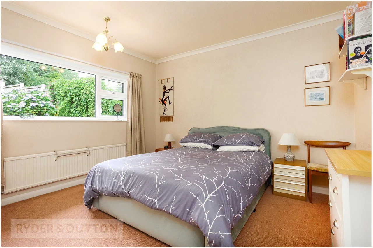 Beechfield, Grasscroft, OL4, photo 12