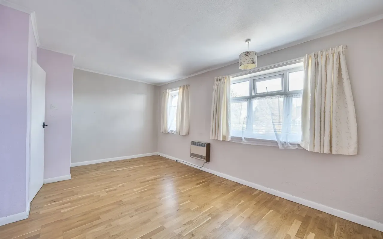 Ruxley Lane, Epsom, KT19, photo 12