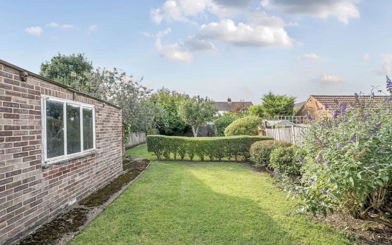 Ruxley Lane, Epsom, KT19, photo 9