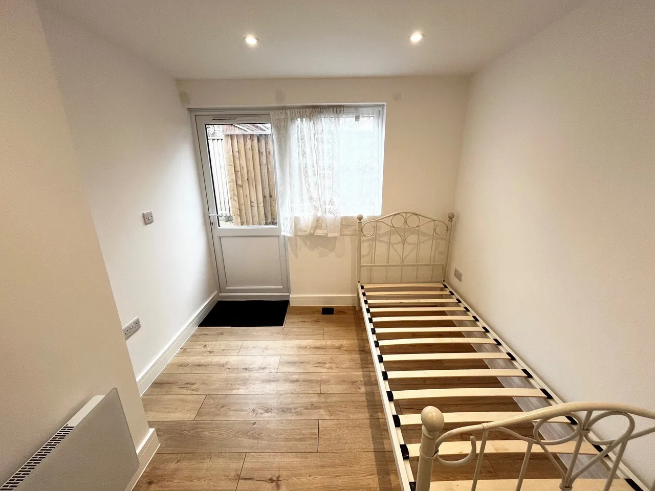 Meeting House Lane, Ringwood, BH24, photo 5