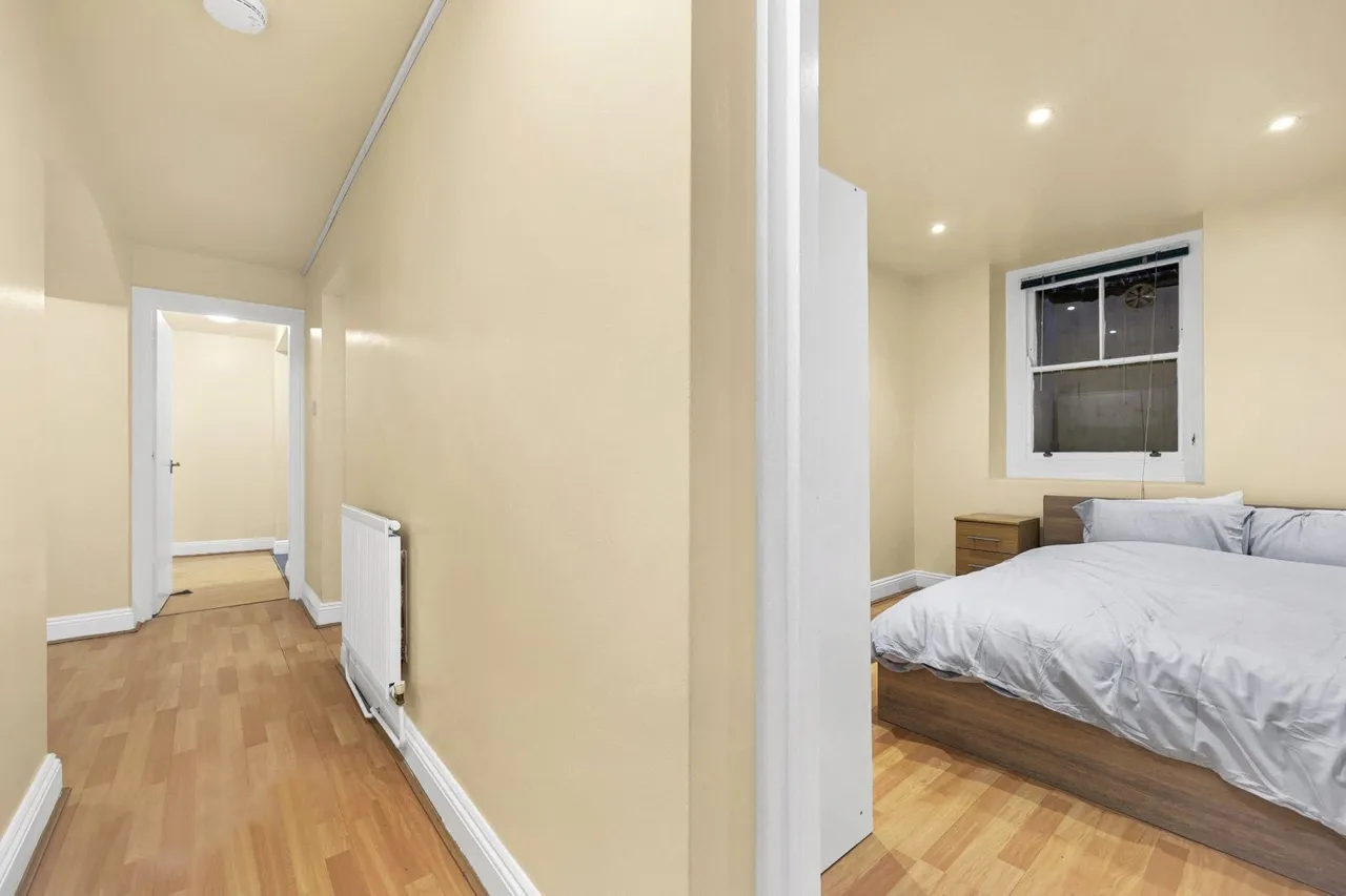 Clerkenwell Road, Clerkenwell, EC1M, photo 21