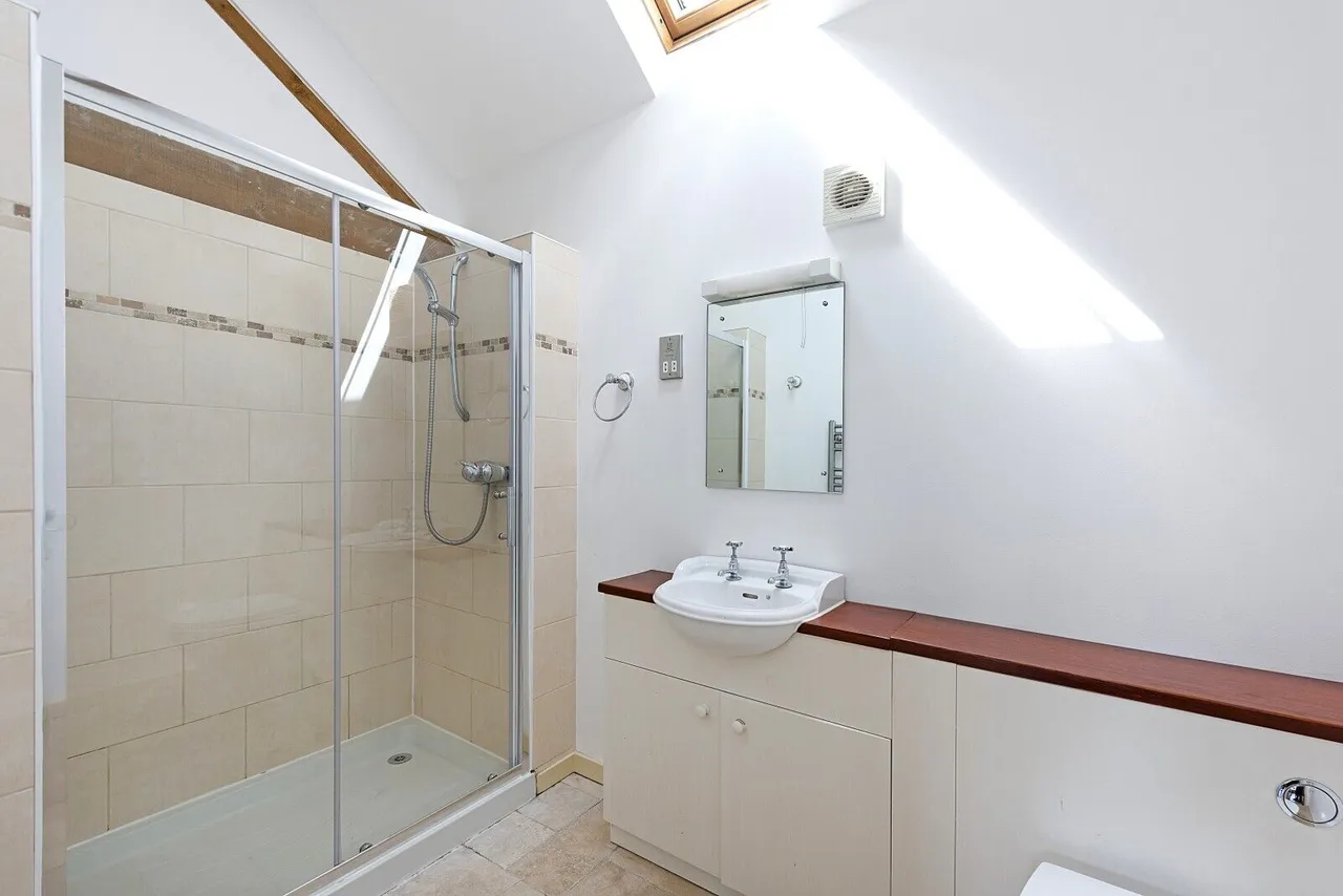 Loop Road, Keyston, PE28, photo 19