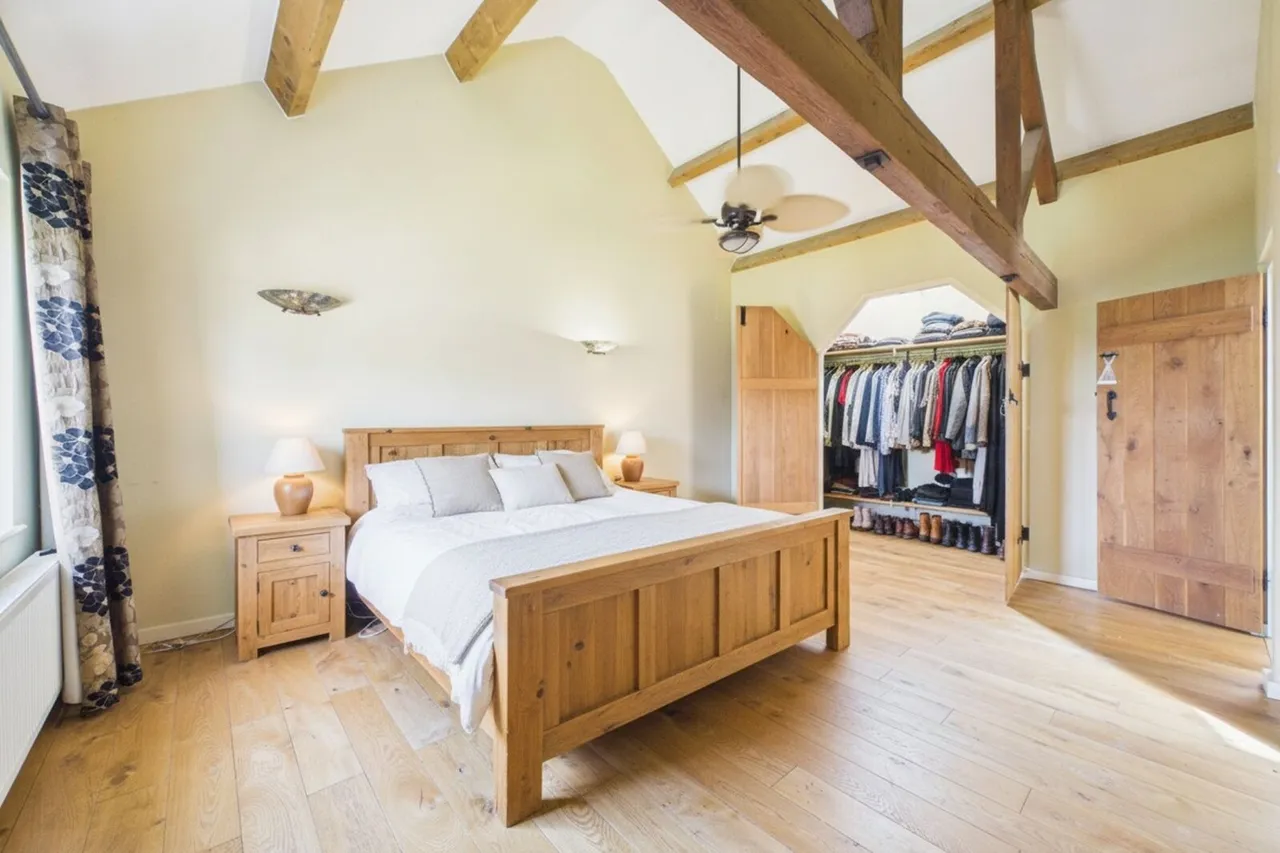 Loop Road, Keyston, PE28, photo 14