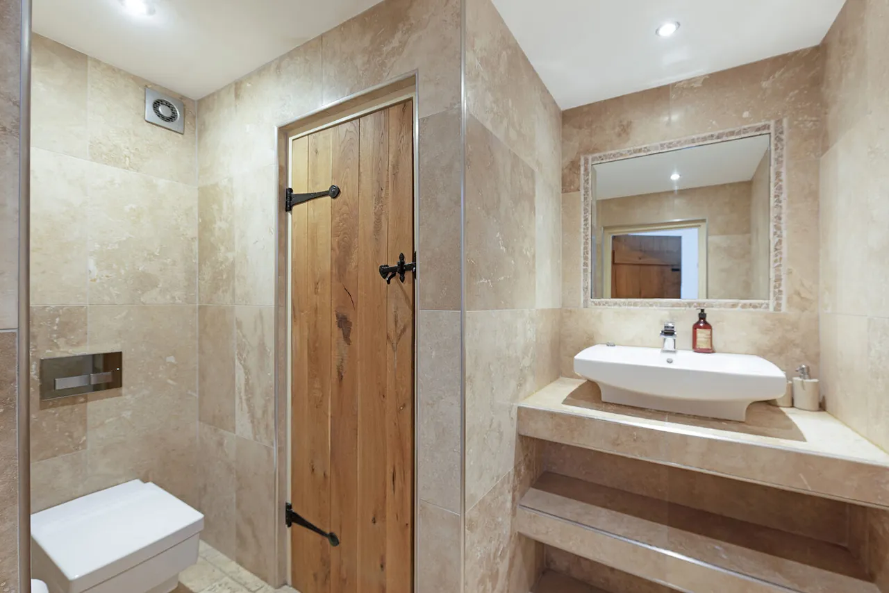 Loop Road, Keyston, PE28, photo 12