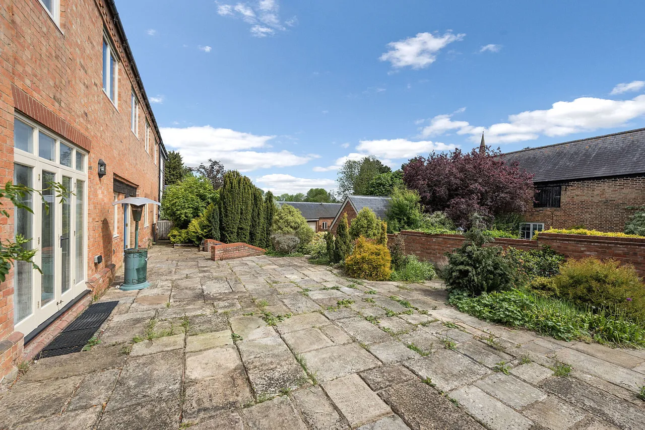 Loop Road, Keyston, PE28, photo 24