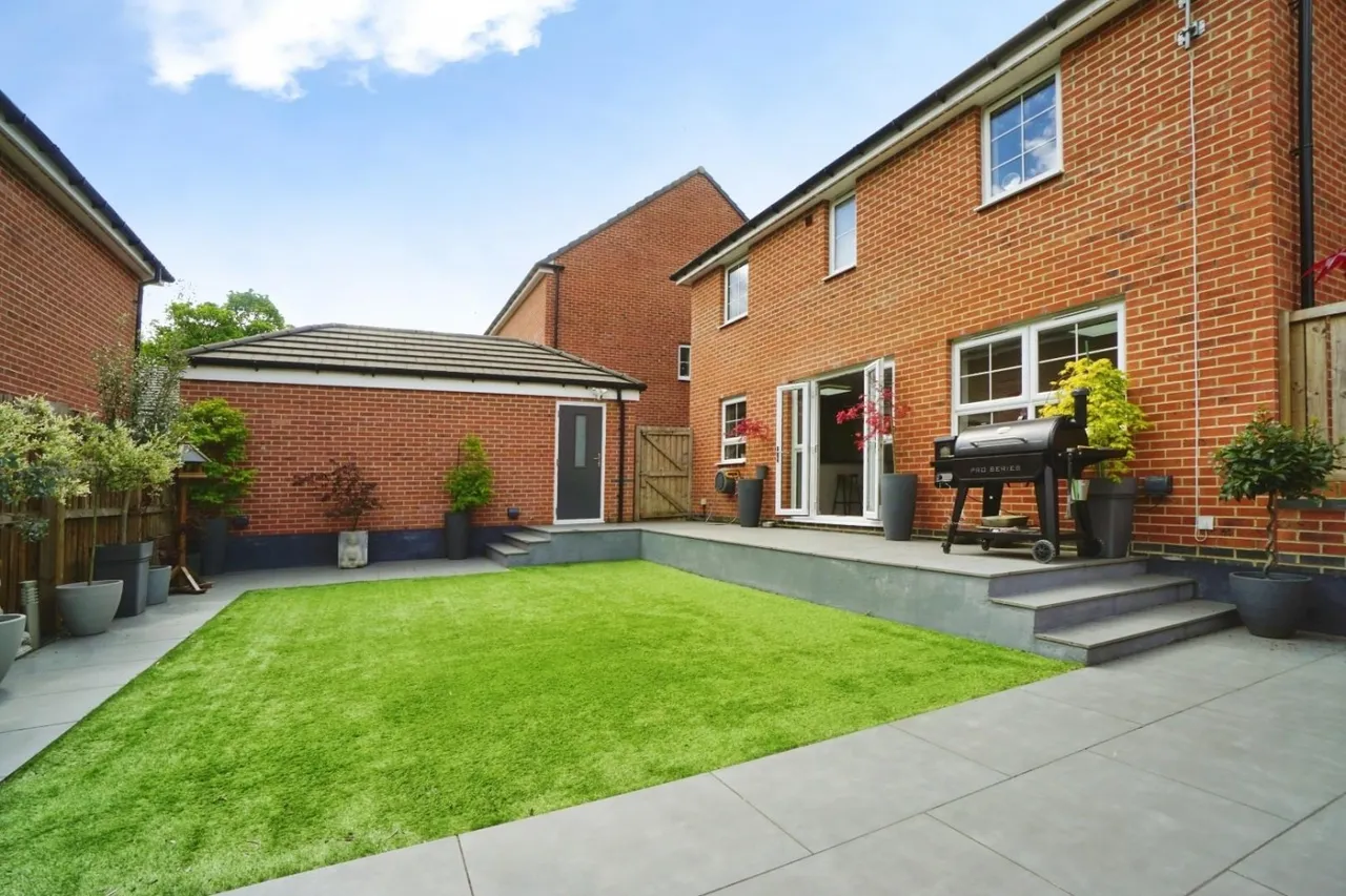 Whitebeam Close, Oughtibridge Mill, S35, photo 15