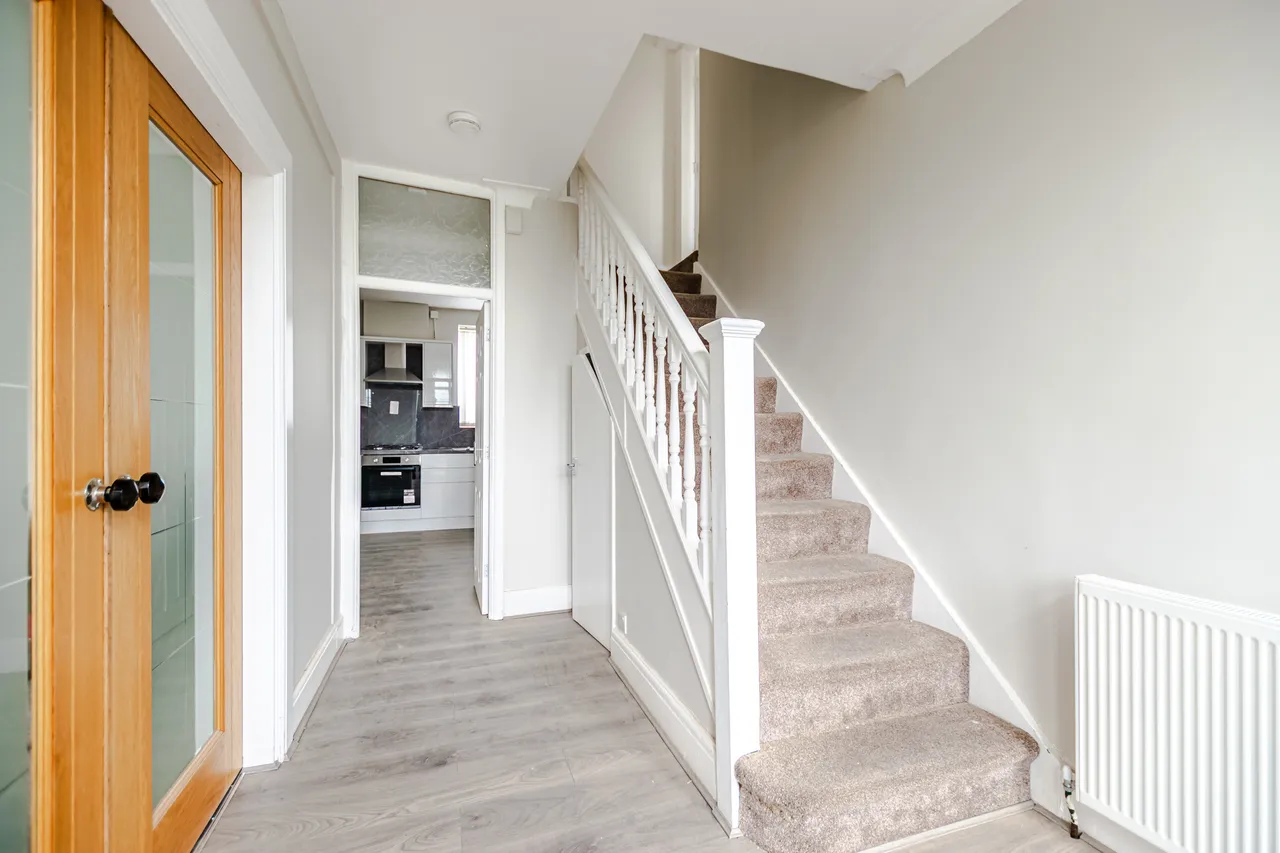 Moorland Walk, Moortown, LS17, photo 10