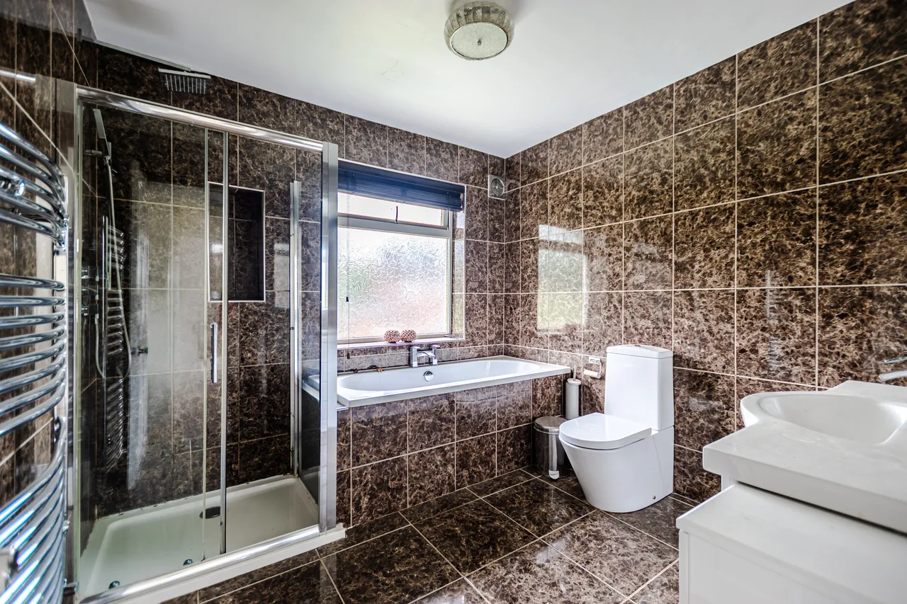 Moorland Walk, Moortown, LS17, photo 14