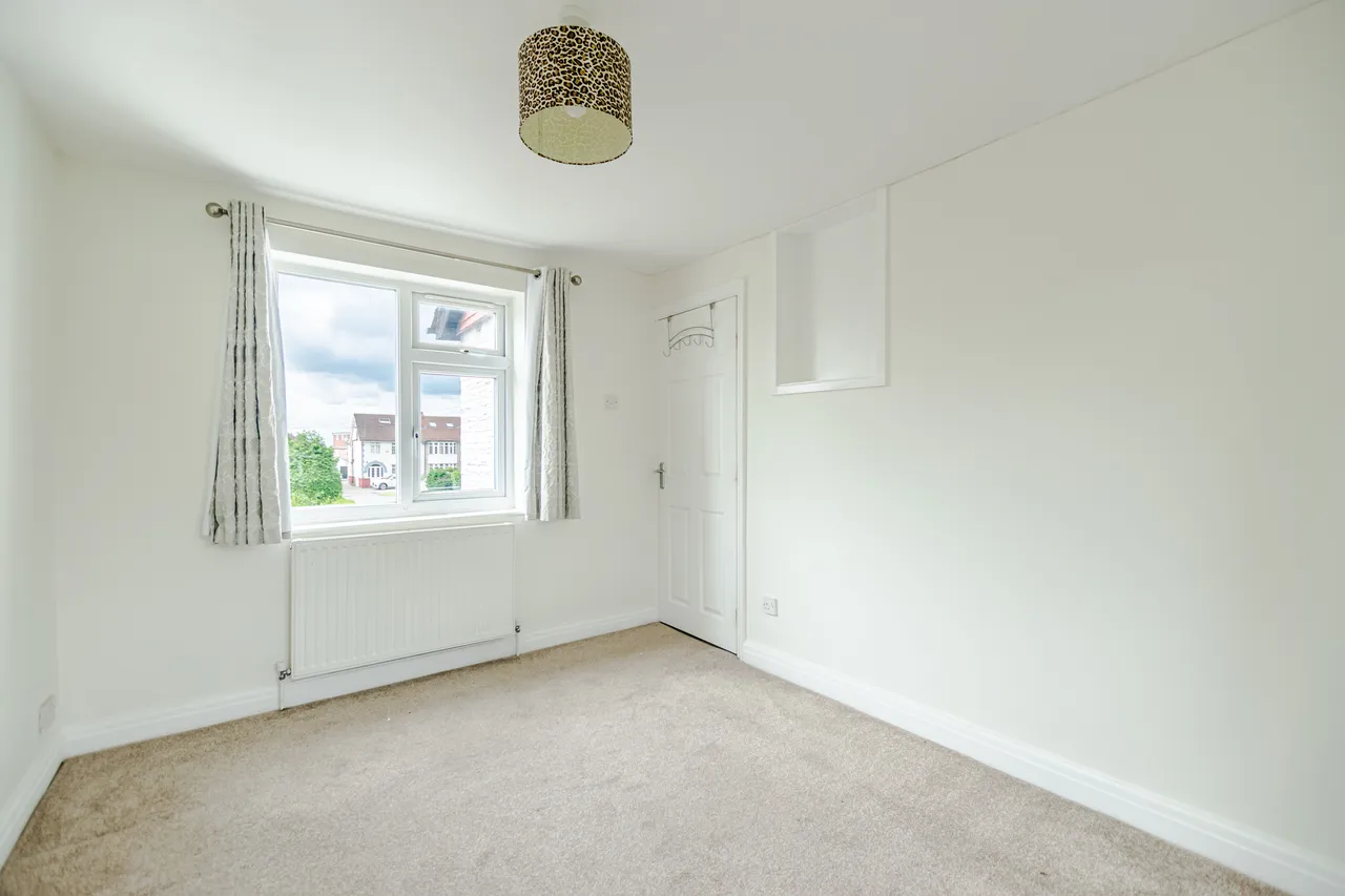 Moorland Walk, Moortown, LS17, photo 12