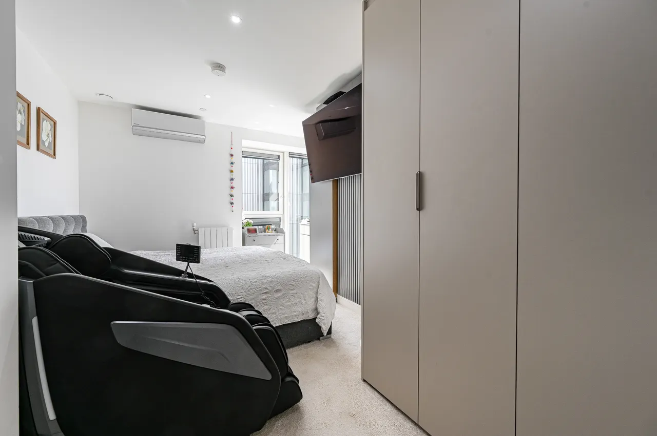 Flat 1005, Goldsmith Apartments, Woolwich, photo 8