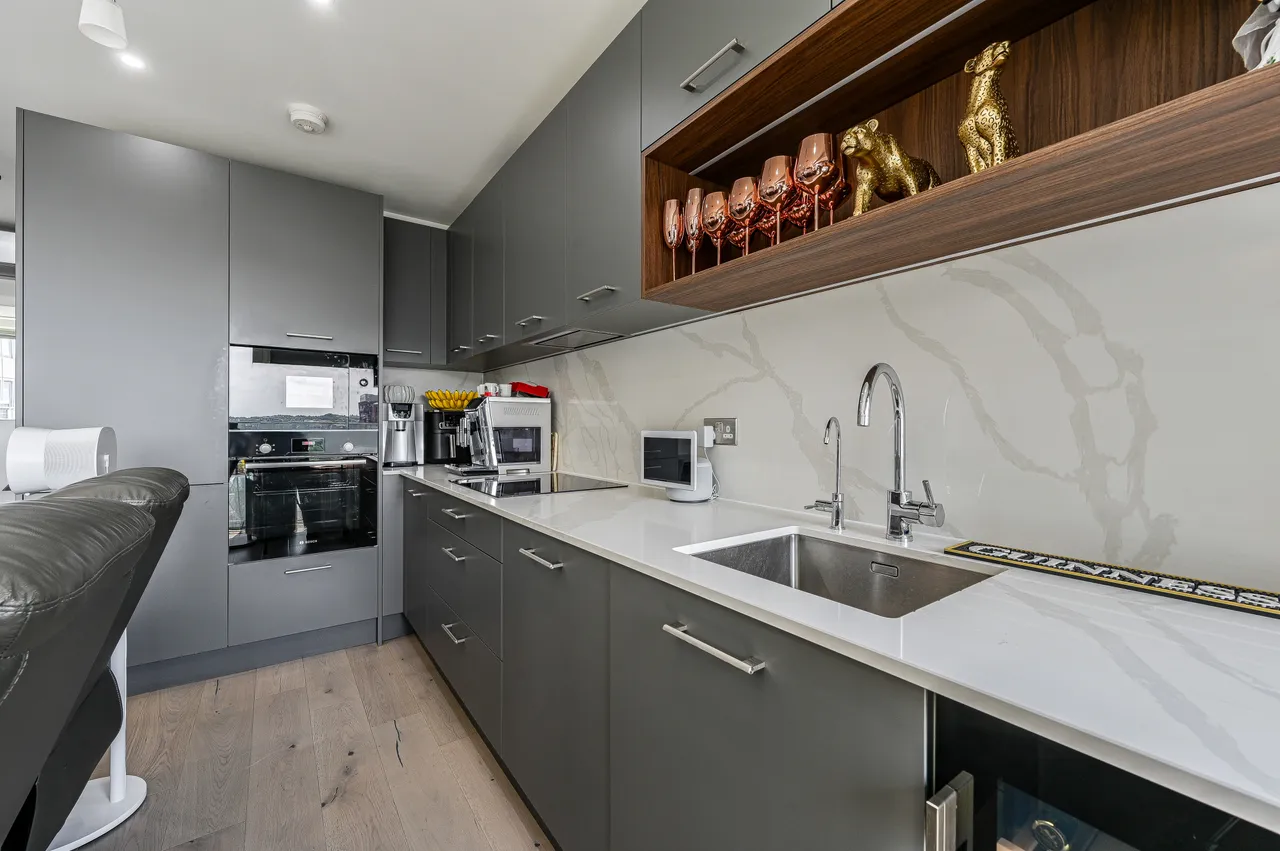Flat 1005, Goldsmith Apartments, Woolwich, photo 4
