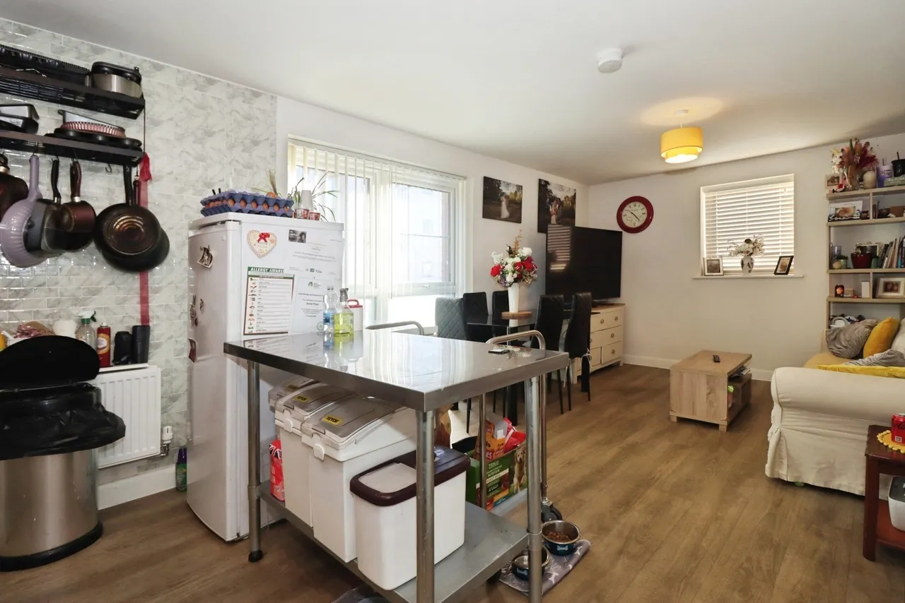 Clark Drive, Yate, Bristol, BS37, photo 12