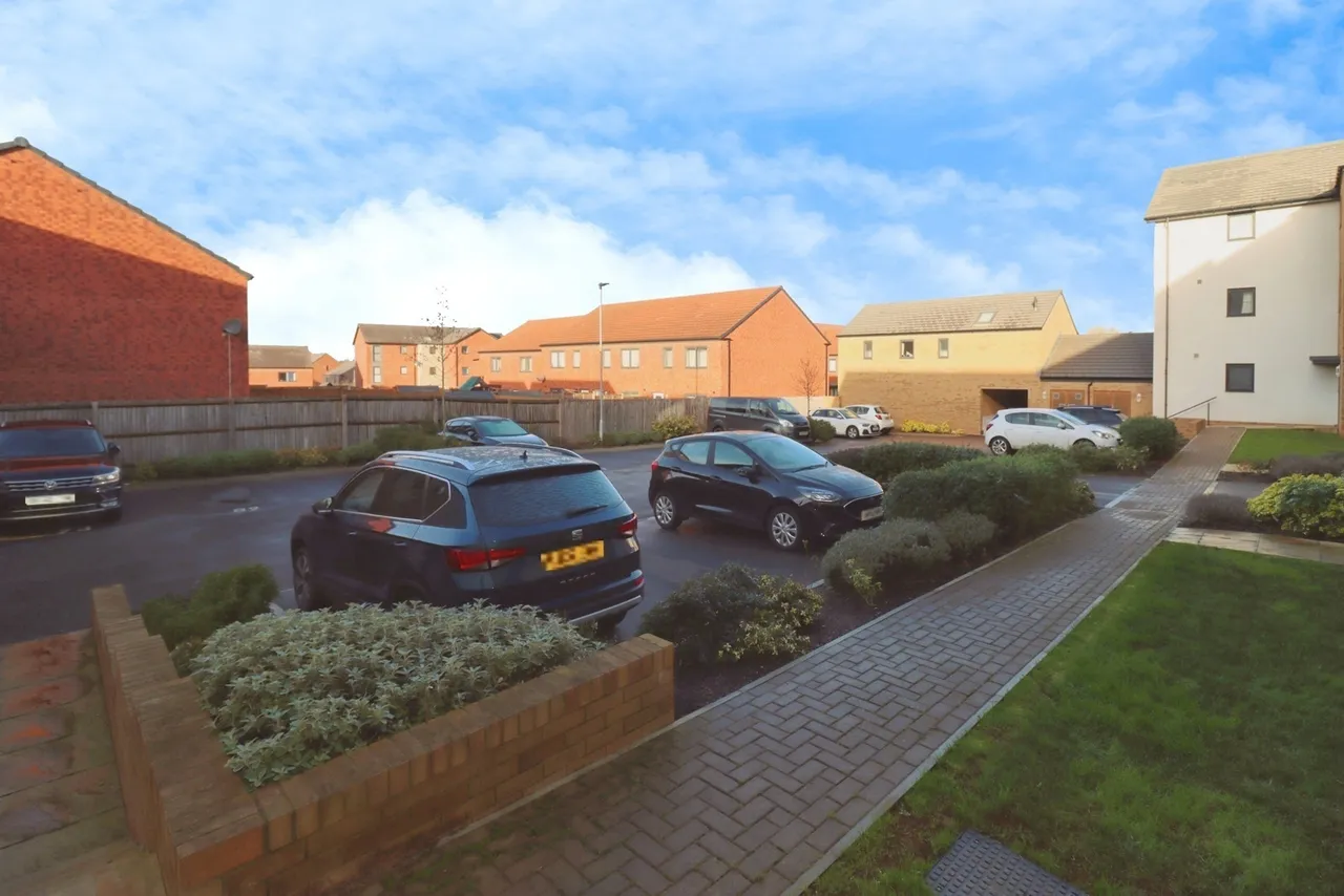 Clark Drive, Yate, Bristol, BS37, photo 10