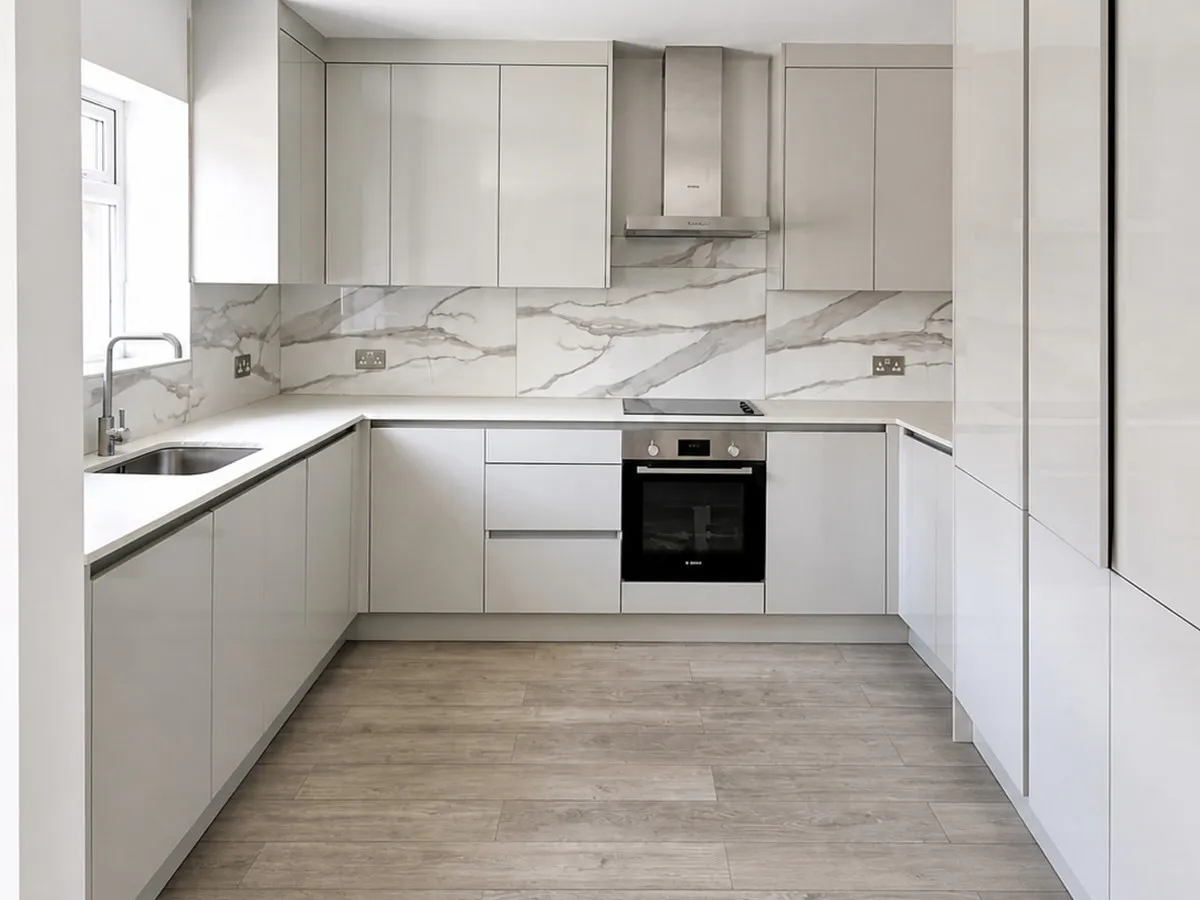 Feltham, TW13, photo 16