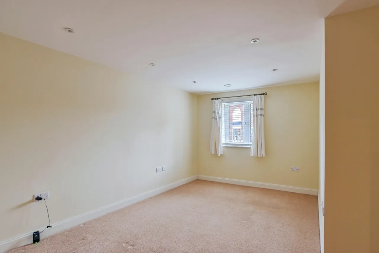 Macaulay Road, Broadstone, BH18, photo 9