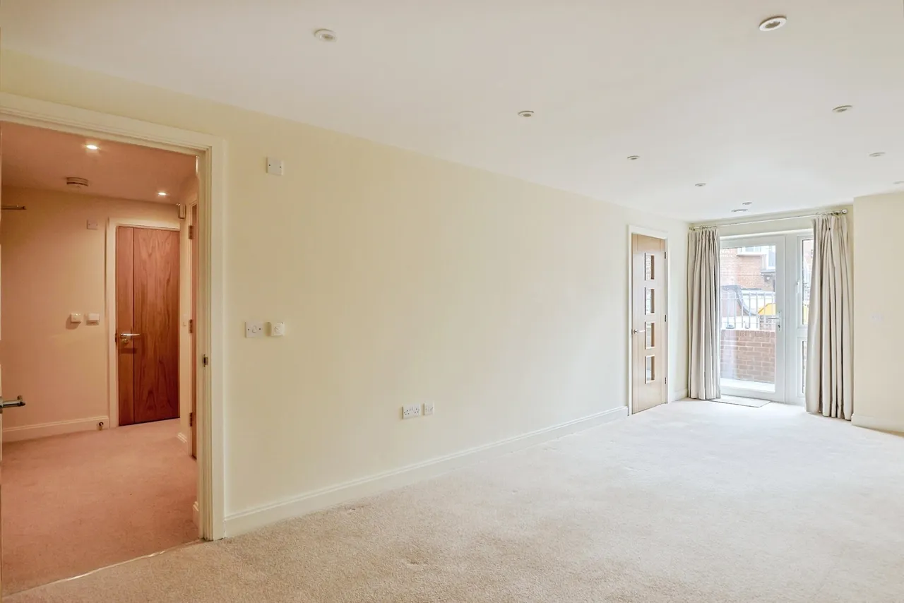 Macaulay Road, Broadstone, BH18, photo 5