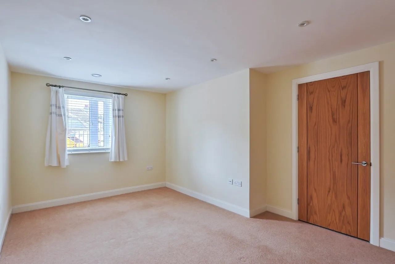 Macaulay Road, Broadstone, BH18, photo 8