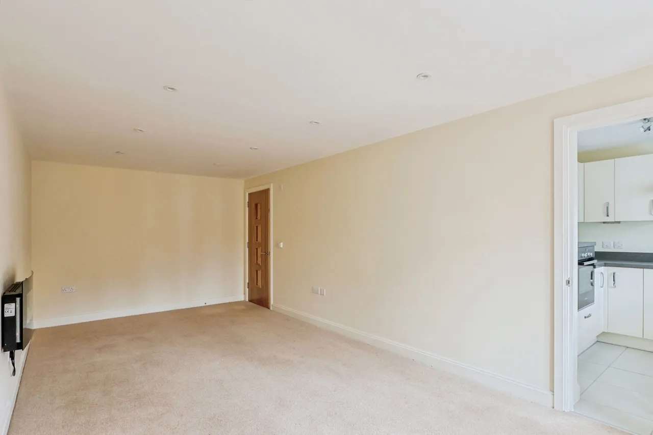 Macaulay Road, Broadstone, BH18, photo 6