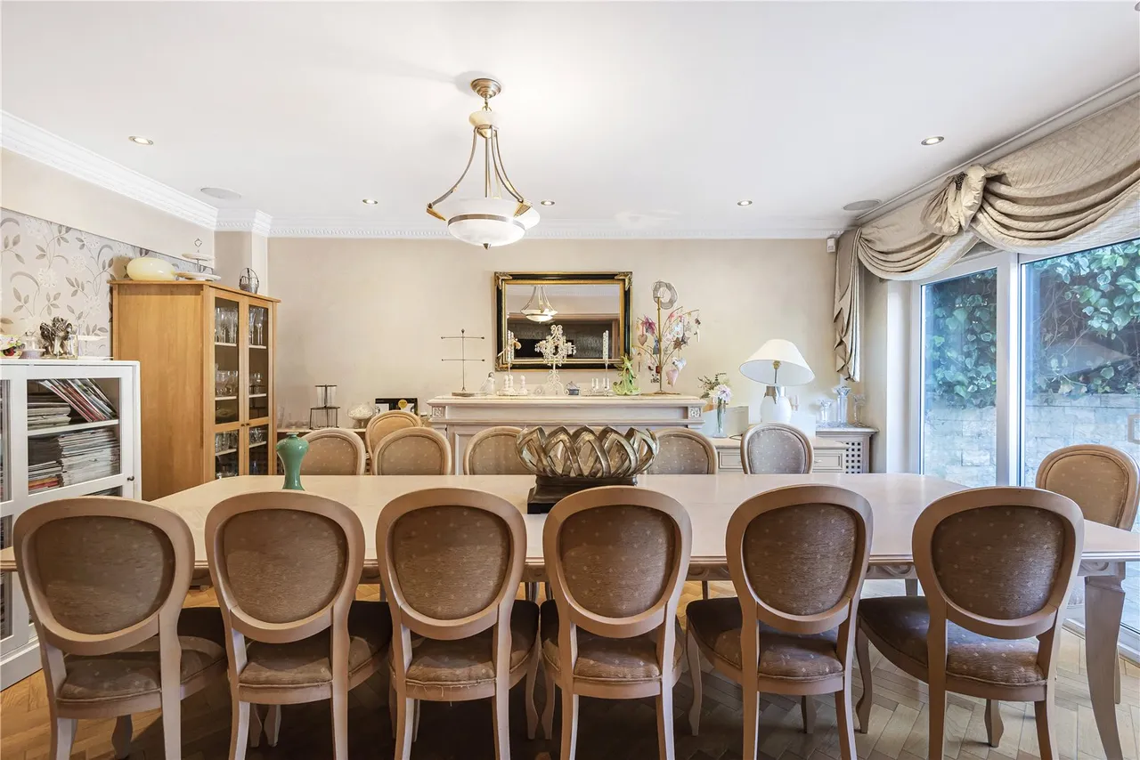 Greenbrook Avenue, Hadley Wood, EN4 0LS, photo 8