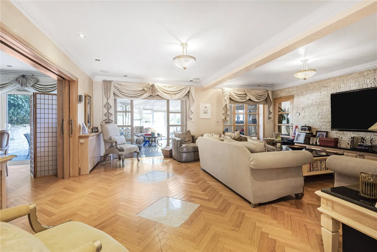 Greenbrook Avenue, Hadley Wood, EN4 0LS, photo 5