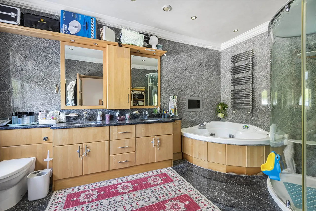 Greenbrook Avenue, Hadley Wood, EN4 0LS, photo 16