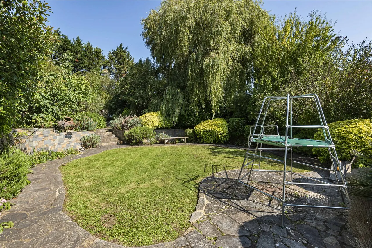 Greenbrook Avenue, Hadley Wood, EN4 0LS, photo 23