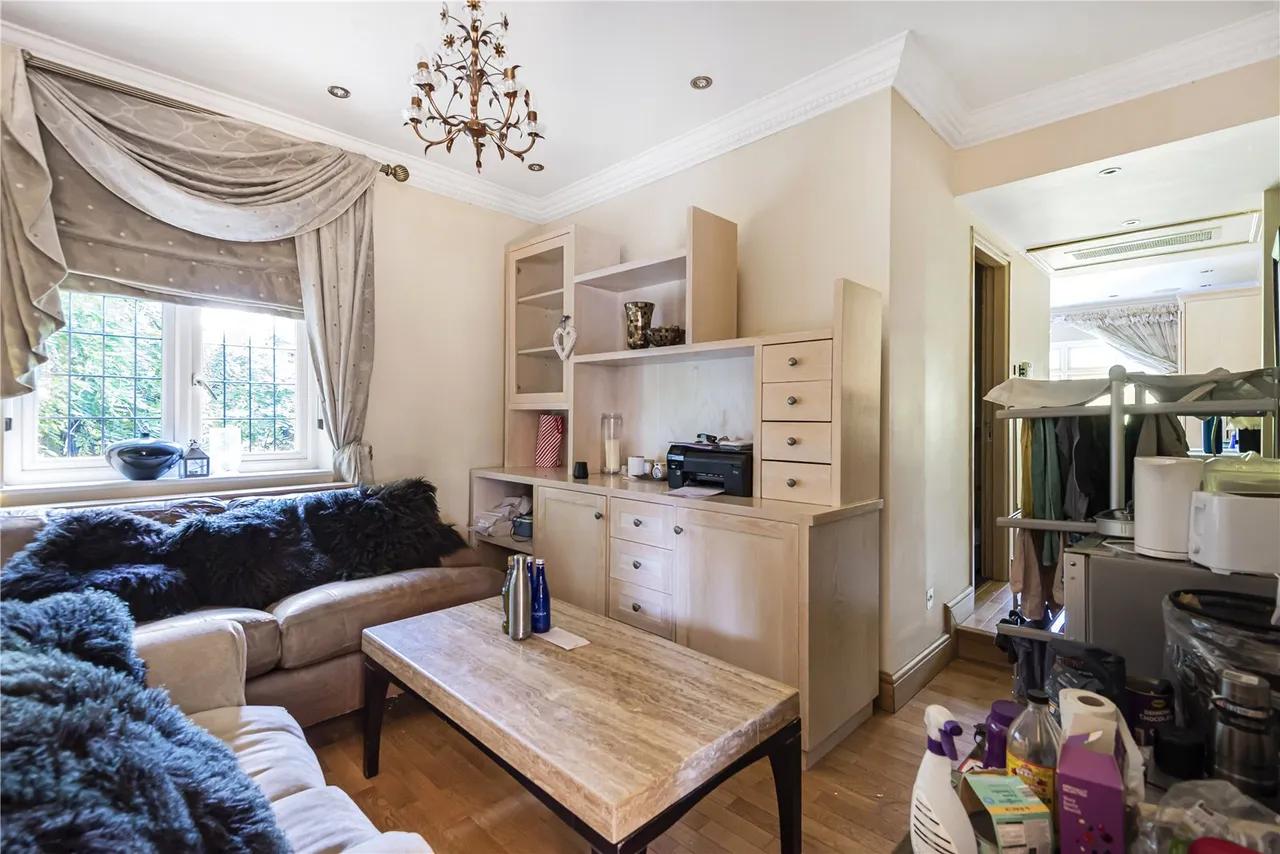 Greenbrook Avenue, Hadley Wood, EN4 0LS, photo 18