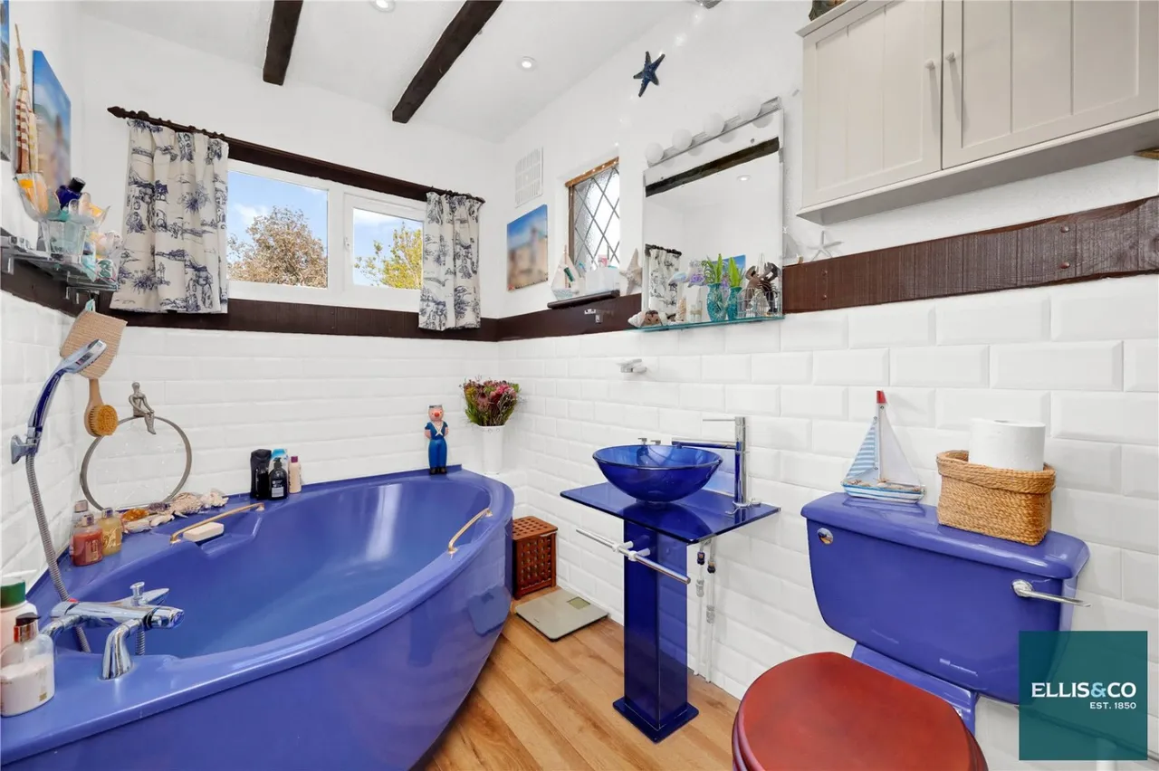 Great North Way, Hendon, NW4, photo 8