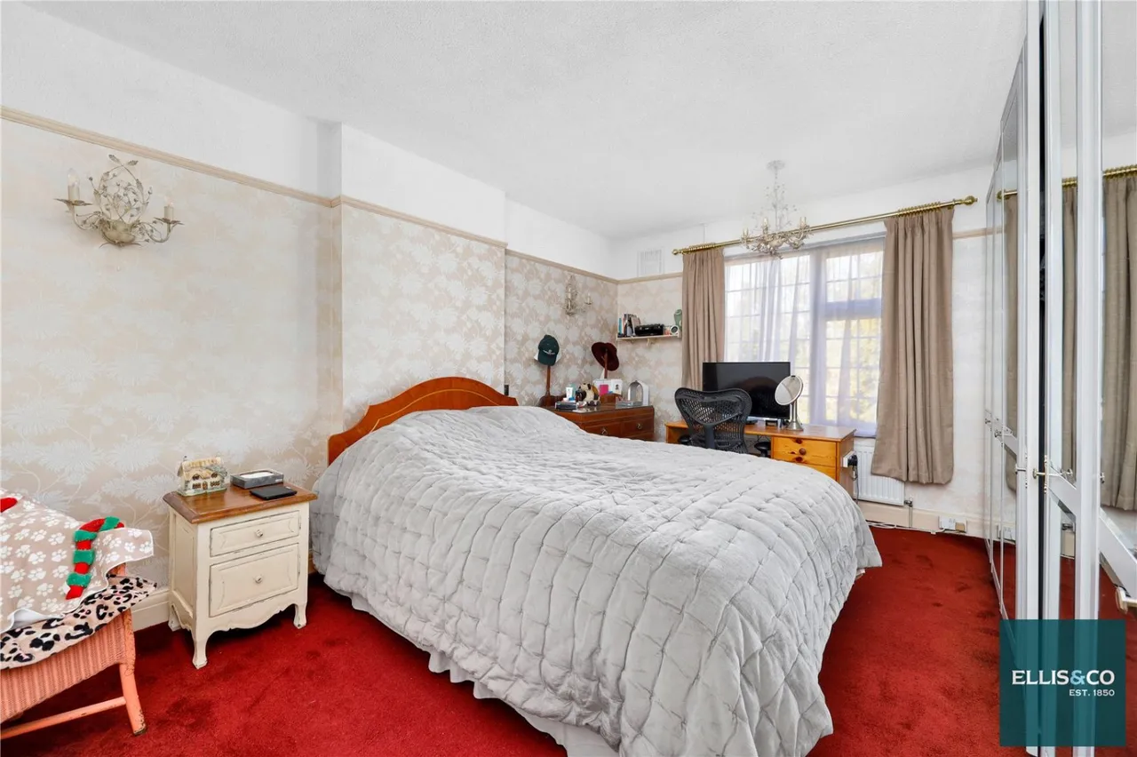 Great North Way, Hendon, NW4, photo 11