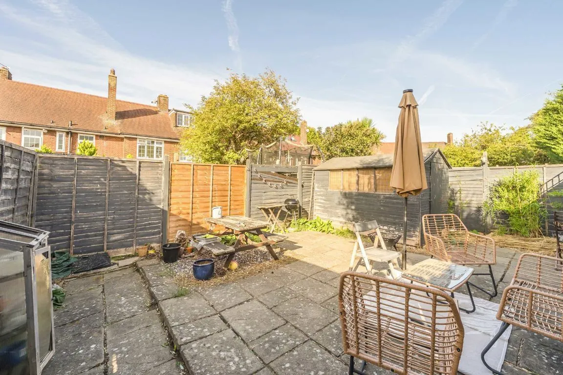 Godley Road, SW18, photo 5