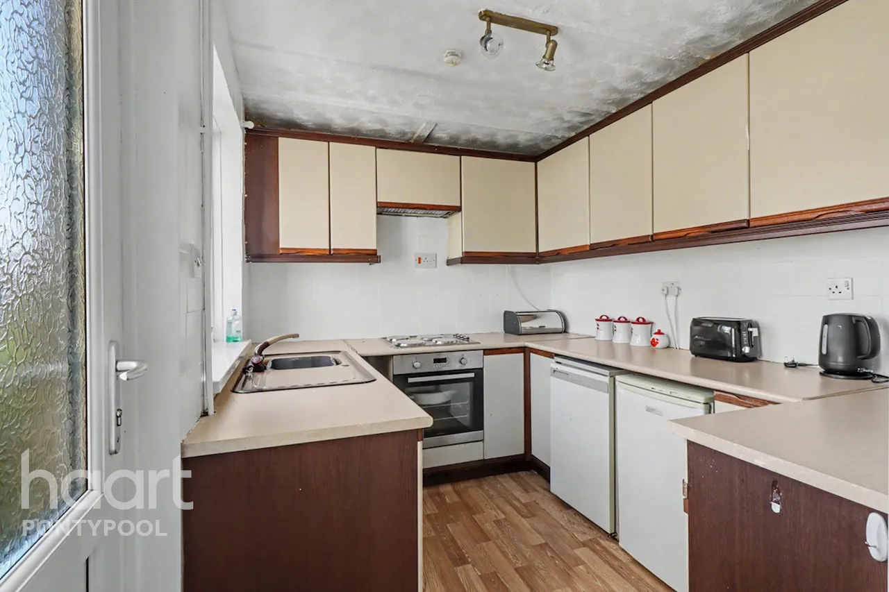 Prince Street, Pontypool, NP4, photo 6