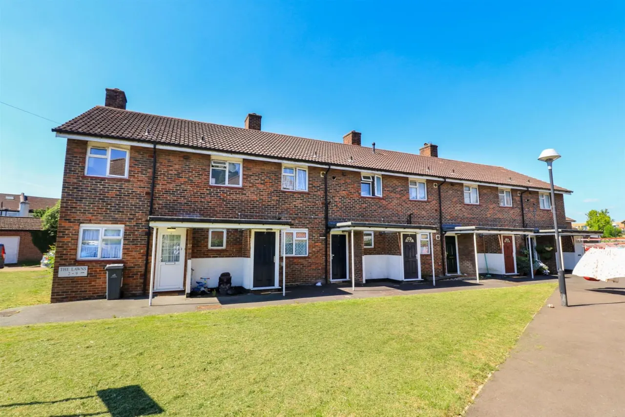 The Lawns, Chingford, E4 9BZ, photo 14