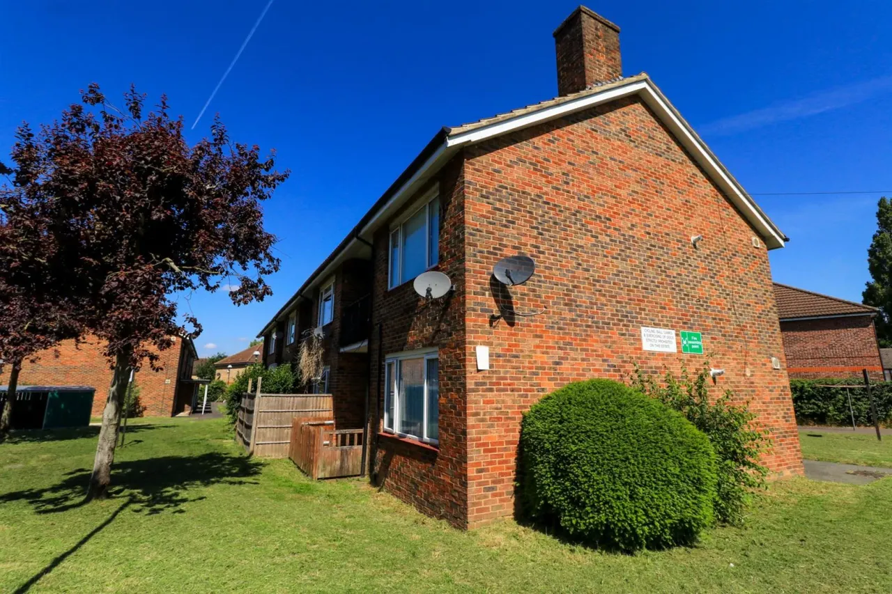The Lawns, Chingford, E4 9BZ, photo 24