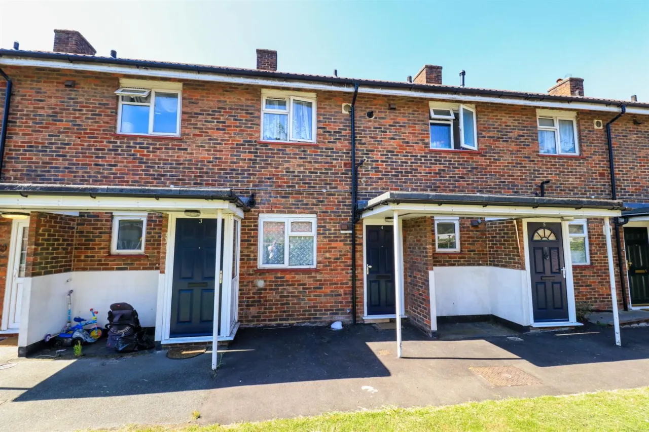 The Lawns, Chingford, E4 9BZ, photo 26