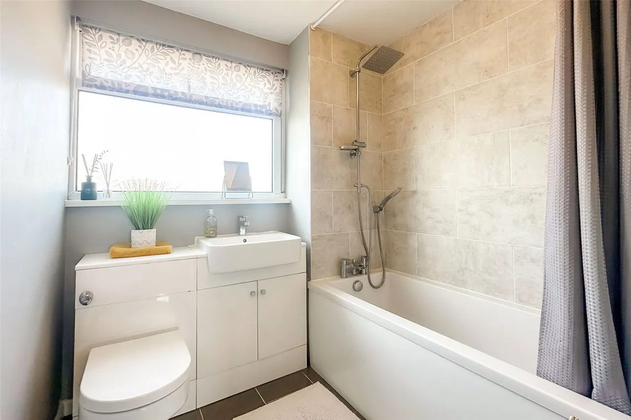 Rustington, Littlehampton, BN16, photo 6