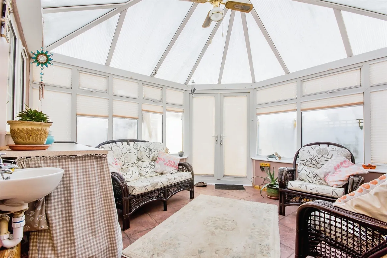 Rectory Road, Ruskington, Sleaford, photo 3