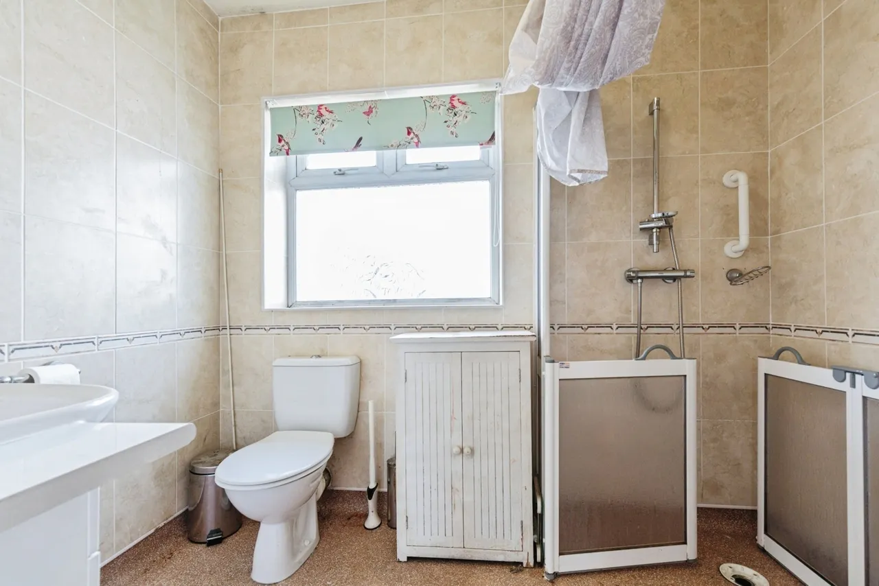 Singleton Avenue, Lytham St. Annes, FY8, photo 14