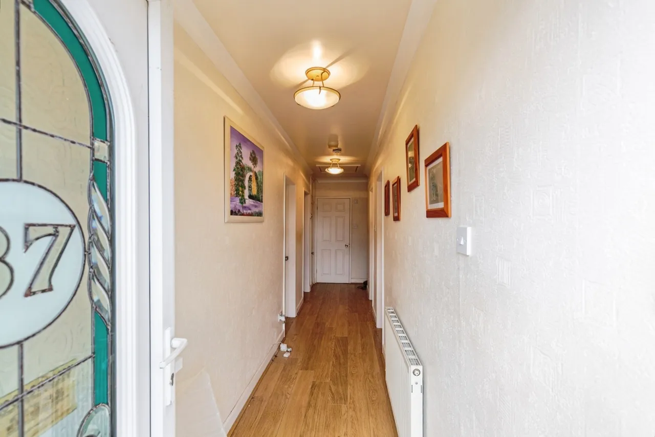 Singleton Avenue, Lytham St. Annes, FY8, photo 2