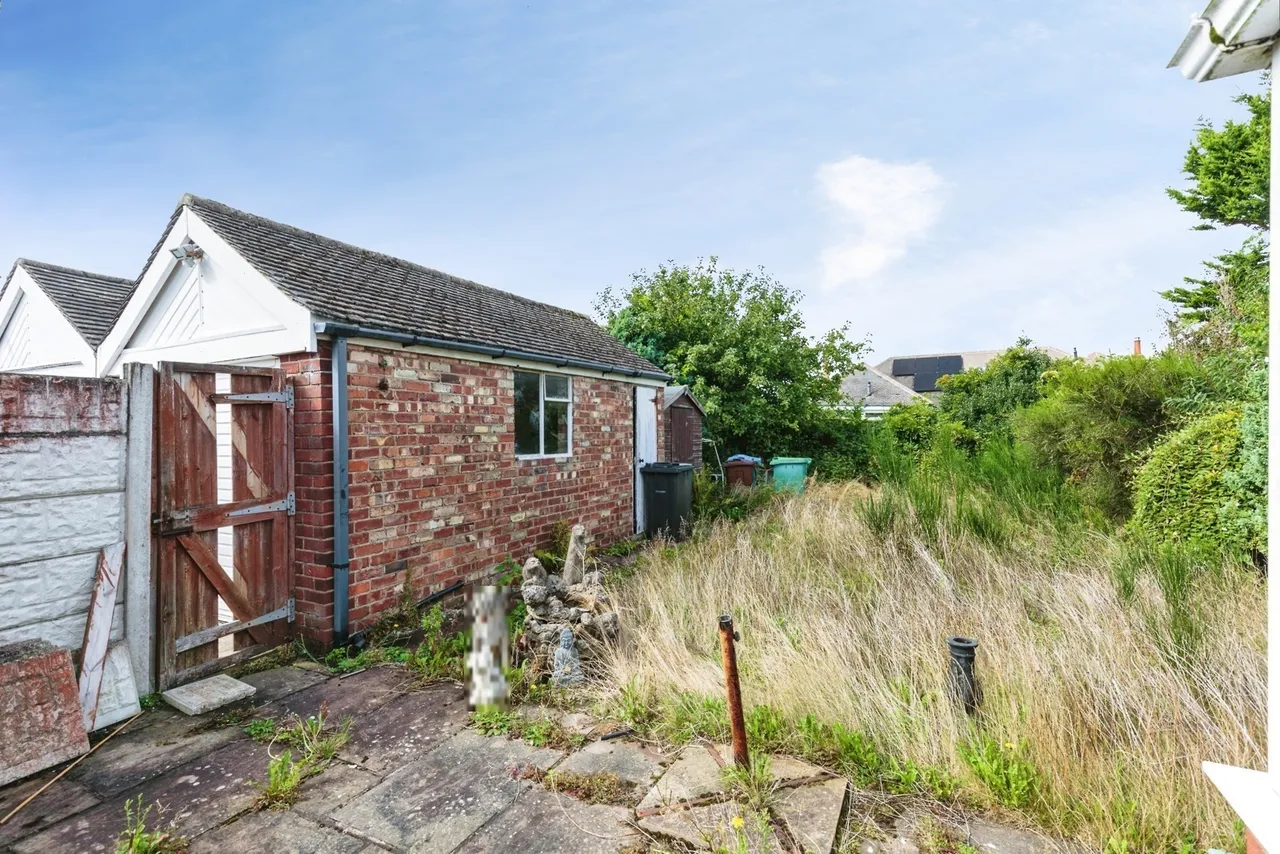 Singleton Avenue, Lytham St. Annes, FY8, photo 16