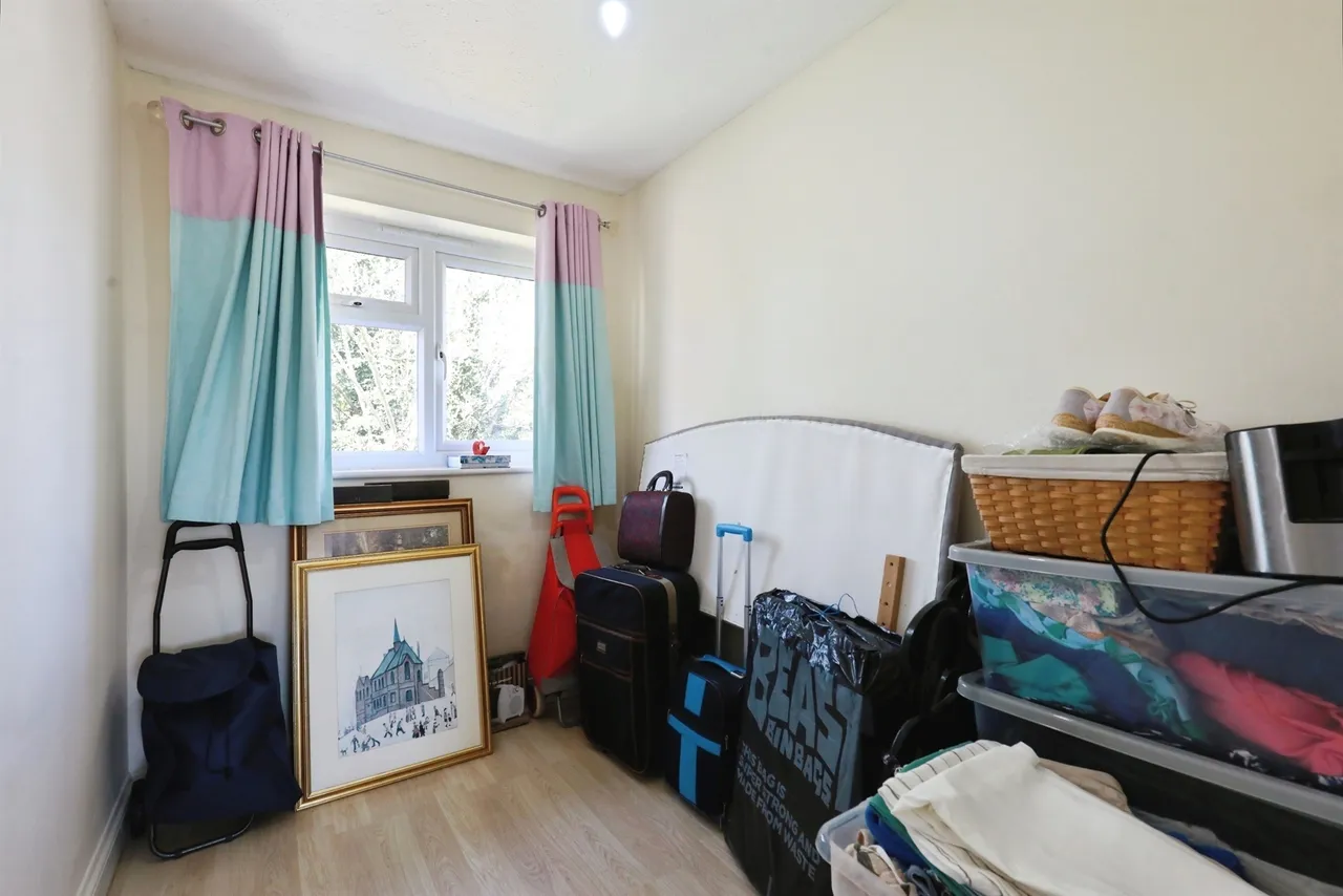 Glenmore Road, Carterton, photo 9