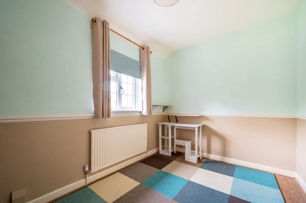 16 Linkway, Guildford, photo 10