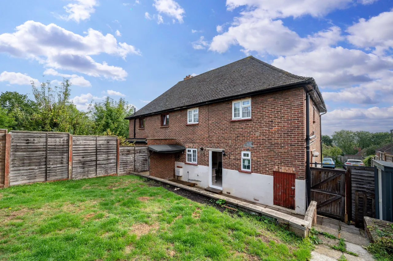16 Linkway, Guildford, photo 12