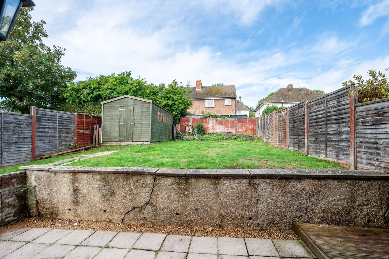 16 Linkway, Guildford, photo 11