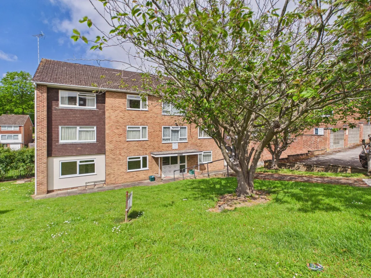 Robin Way, Tilehurst, Reading, RG31, photo 11