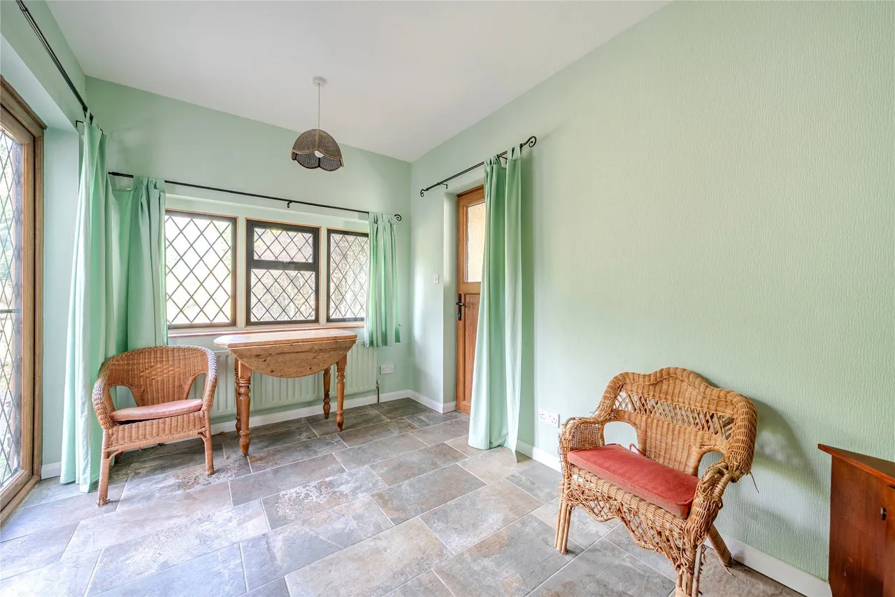 Sunnydale, Farnborough Park, BR6, photo 30