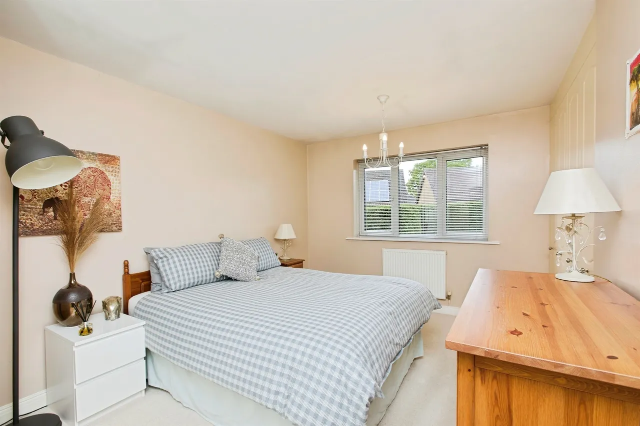 Cloisters Court, Oakwood, DE21, photo 13