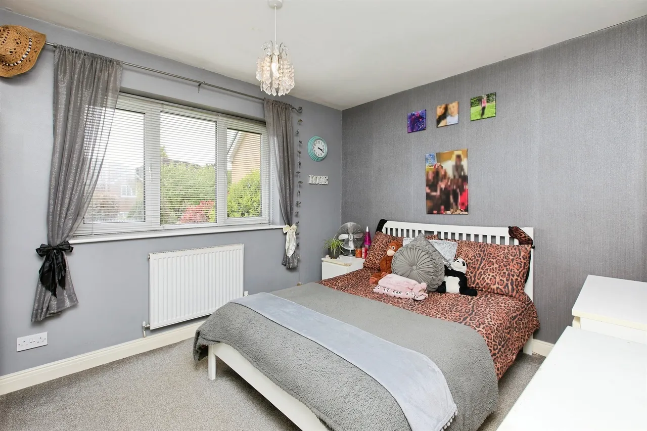 Cloisters Court, Oakwood, DE21, photo 15
