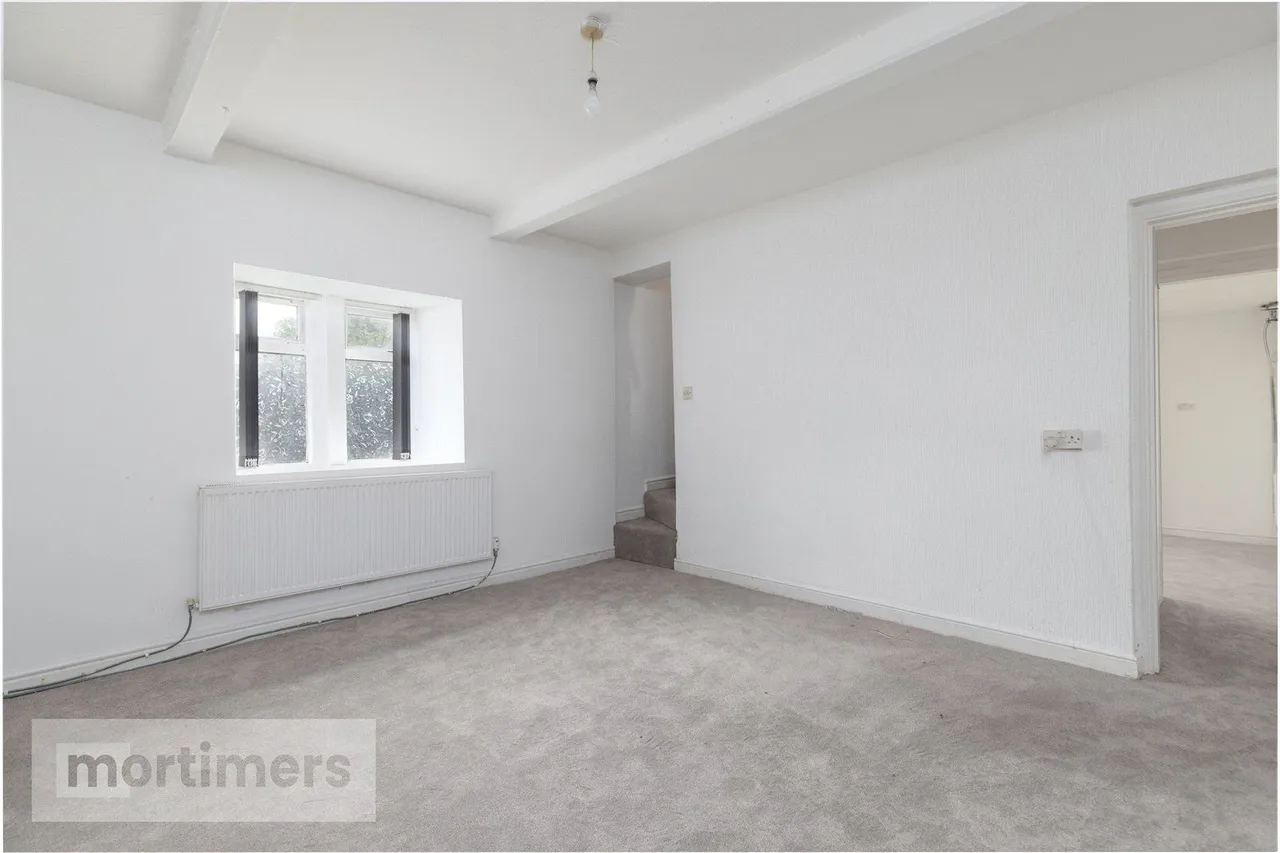 High Street, Rishton, BB1, photo 9