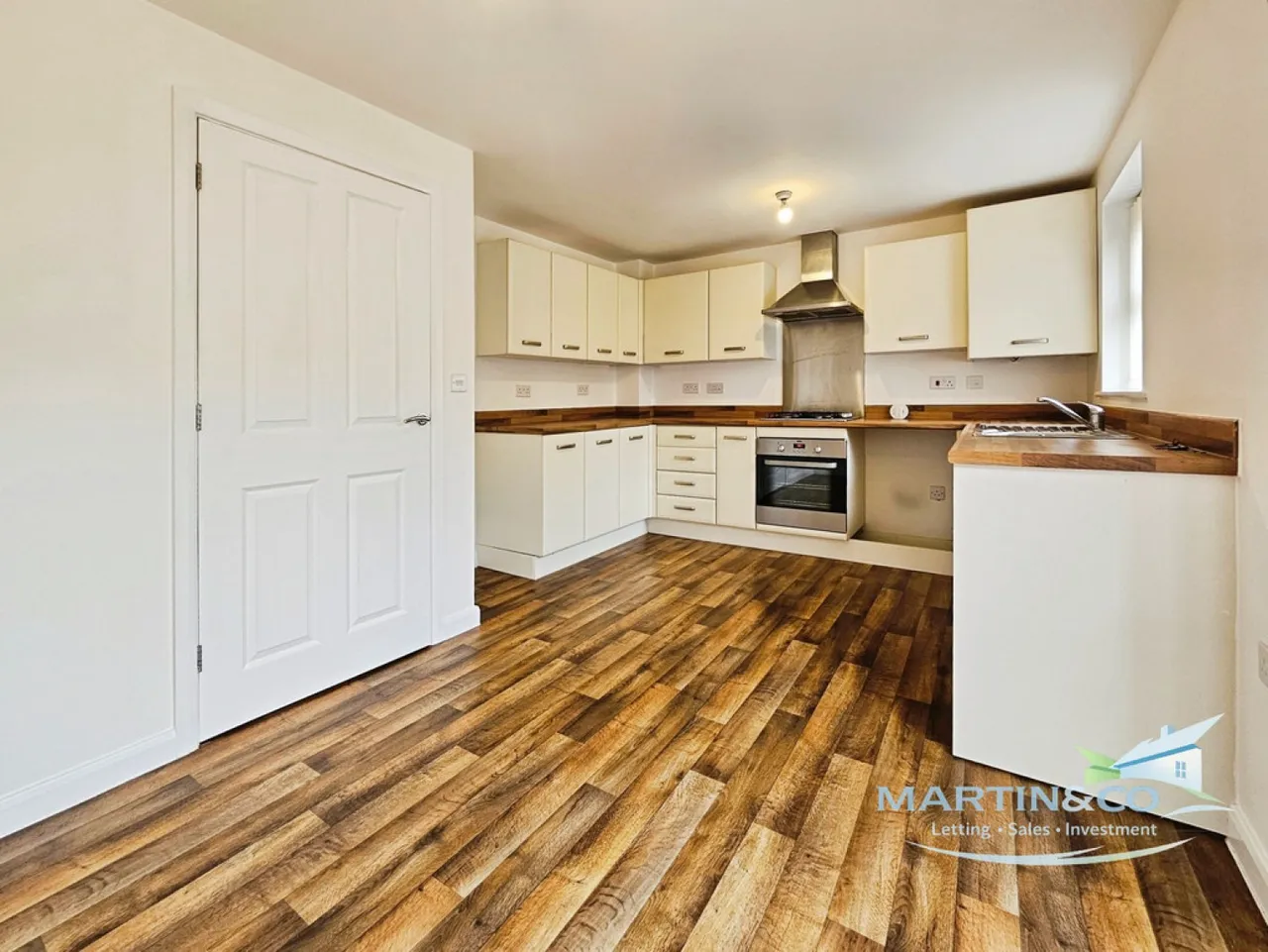 Carr Close, Kingsway, Rochdale, photo 5
